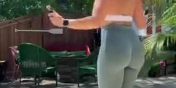 Thick blonde bouncing ass cheeks