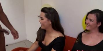 DANCING BEAR - Glam cfnm babes sucking off strippers cock