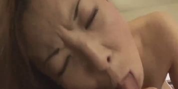 Japanese MILF gets fingered and fucked Uncensored - video 1