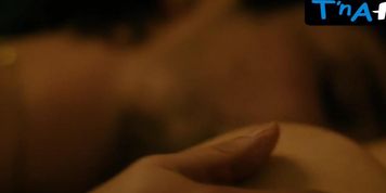 Laura Tonke Sexy Scene  in Long Story Short