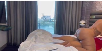 Thumping That Pussy - Cherokee D'ass (Cherokee D Ass)