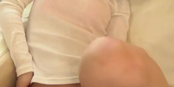 【無】縦型動画 042 ～マッサージは挿入前のペッティング～ パート2 (Leah Gotti, Sunny Leone)