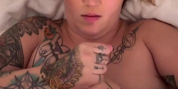 Happy Valentine&rsquo;s Day everyone! Here&rsquo;s a quick video of dadd.. by slayyyle from OnlyFans | Coomer
