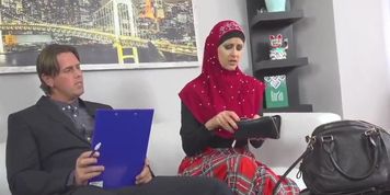 lawyer settles for fine muslim pussy horny POV (Billie Star, Thomas Hyka, sex_Arabic)