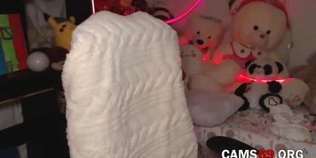 The First Camshow of Japanese Schoolgirl