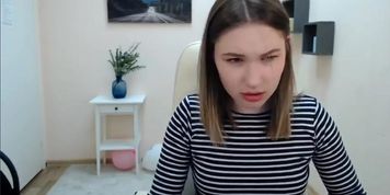 Viola_Hill_ teasing by tokens. March 12, 2020
