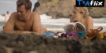 Emma Leonard Butt,  Breasts Scene  in 800 Words