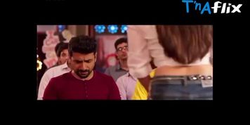 Sunny Leone Bikini Scene  in Mastizaade
