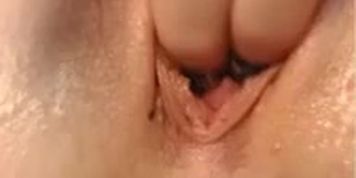 Showing my pussy