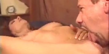 elle devyne anal sex