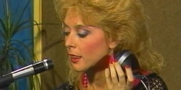 Gail Sterling And Nina Hartley Lesbian Scene