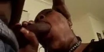 Hood chick gets the cock