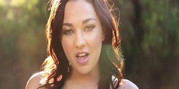 PrettyDirty Step-Uncle Tommy Turned on by Watersports (Amara Romani, Tommy Gunn, Tommy Gunn (II))