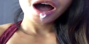 Brunette Sucks 02