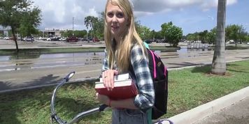 Amateur Teen Facial Cash
