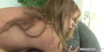Cute coed Elizabeth Bentley gets her pussy pounded