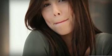Aidra Fox Alone And Horny