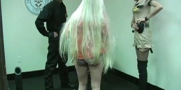 Spanking court