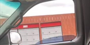 Quick car flash milf