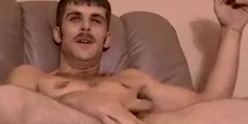 Straight dude loves getting blowjob from gay dudes