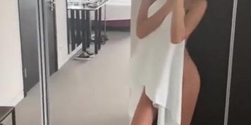 Catherine Kn Nude Tease Video Leaked