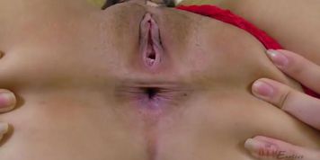 Luna Lust Masturbation