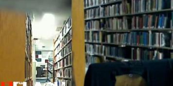 Nude In Public Library flashing Real Amateur W ...