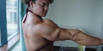 Juiced Fbb posing